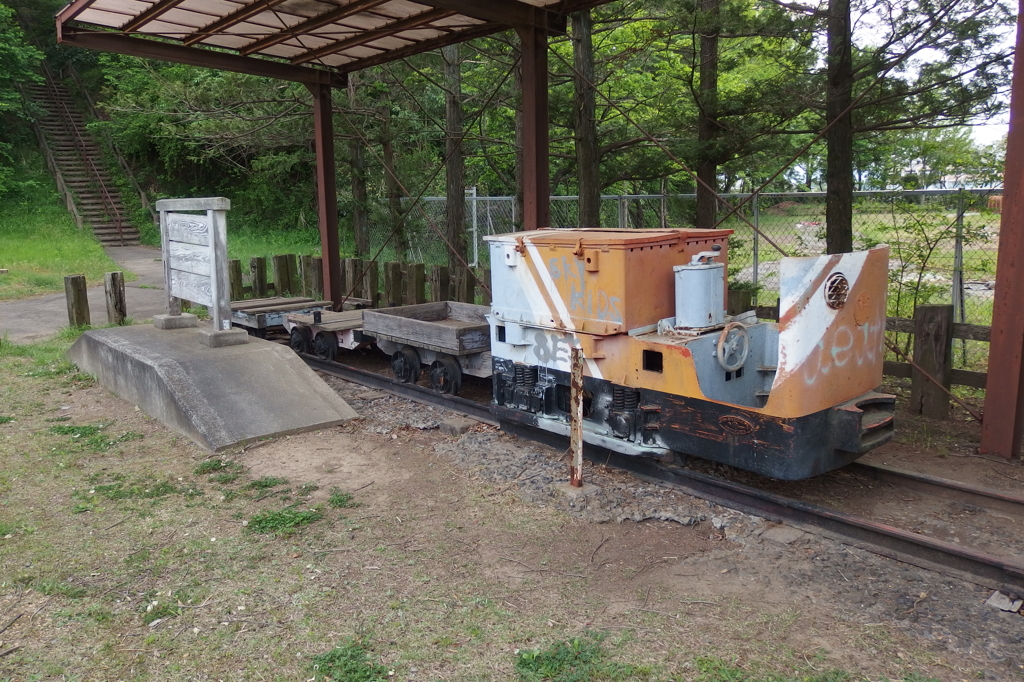2016/04/30_トロッコ公園 天の川ステーションの機関車