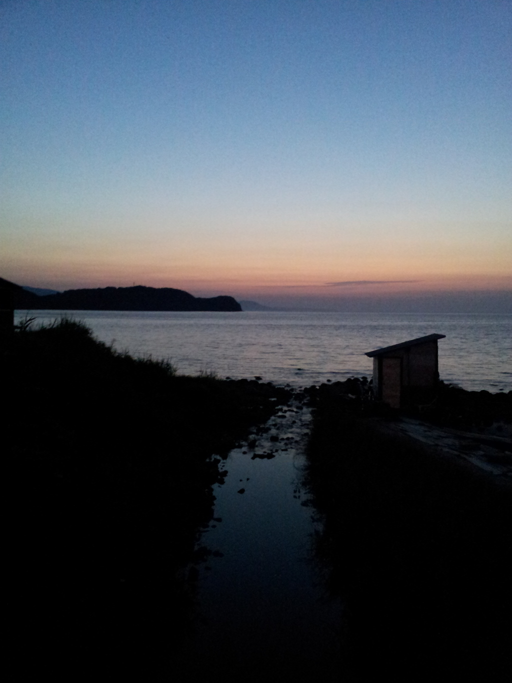 2016/08/13_桃内川と忍路湾の夕暮れ