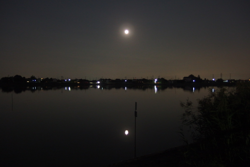 2015/09/27_伊佐沼の月夜