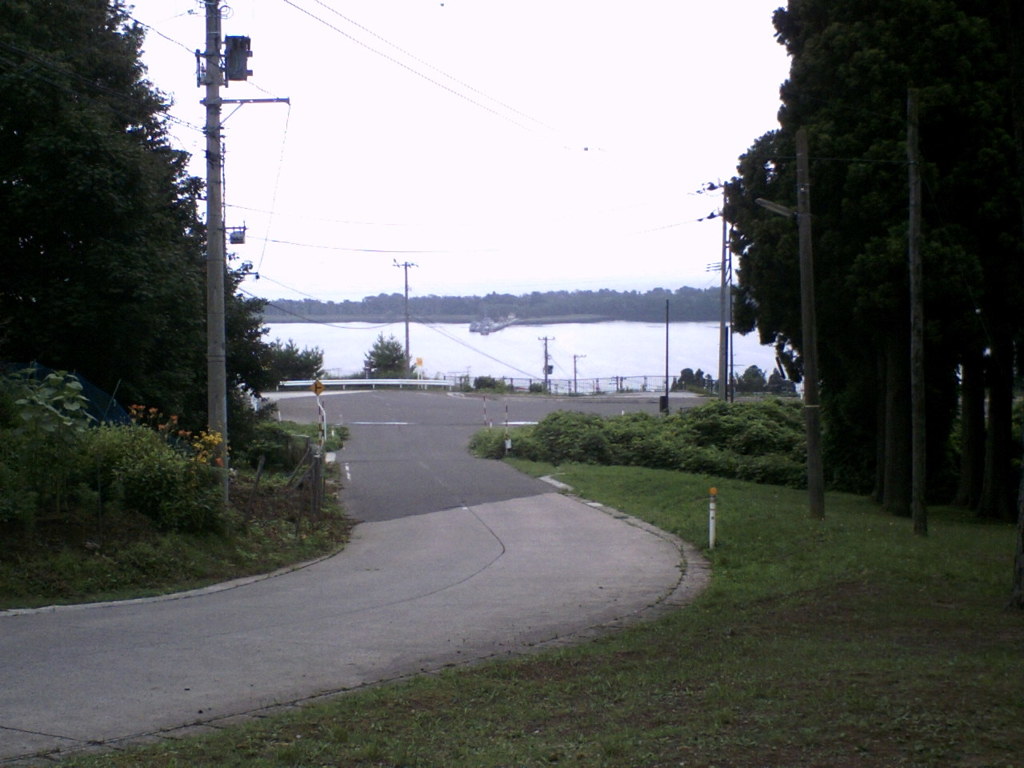 2015/08/08_カーブの向こうに陸奥湾