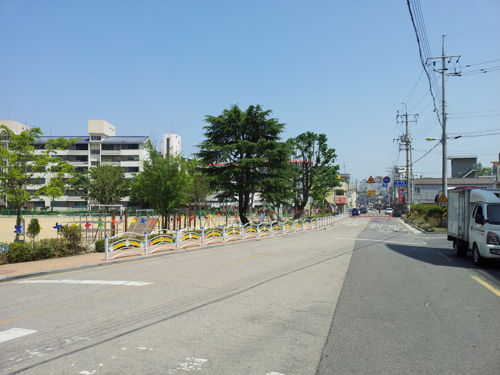 2017/06/18_群山西初等学校前の道