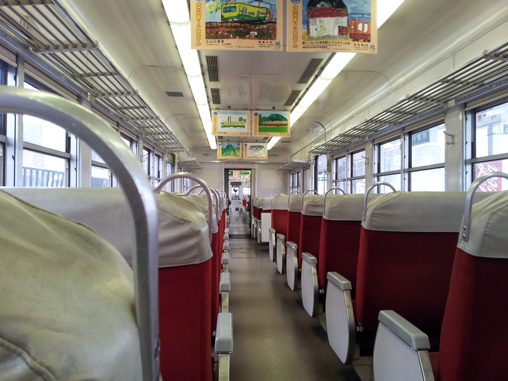 2016/12/10_富山地鉄車内