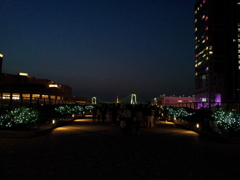 2014/04/26_夕暮れのウェストプロムナードからレインボーブリッジと東京タ