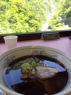 2017/05/20_欅平でブラックラーメン