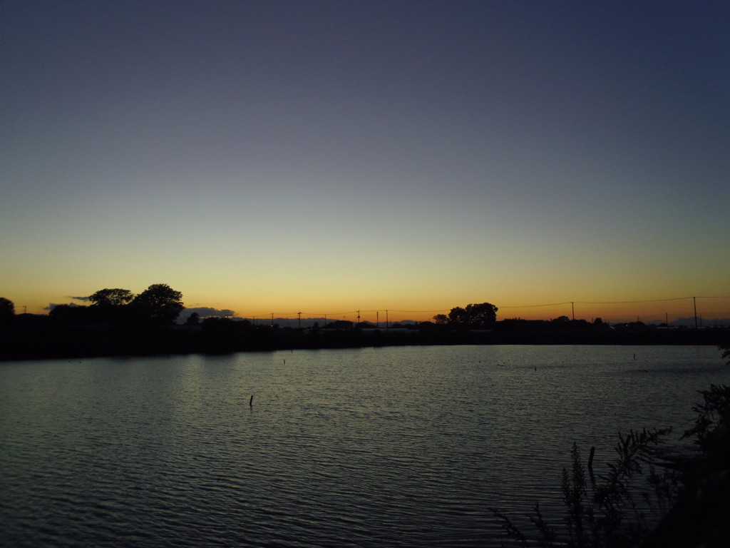 2016/11/03_溜め池の夕暮れ