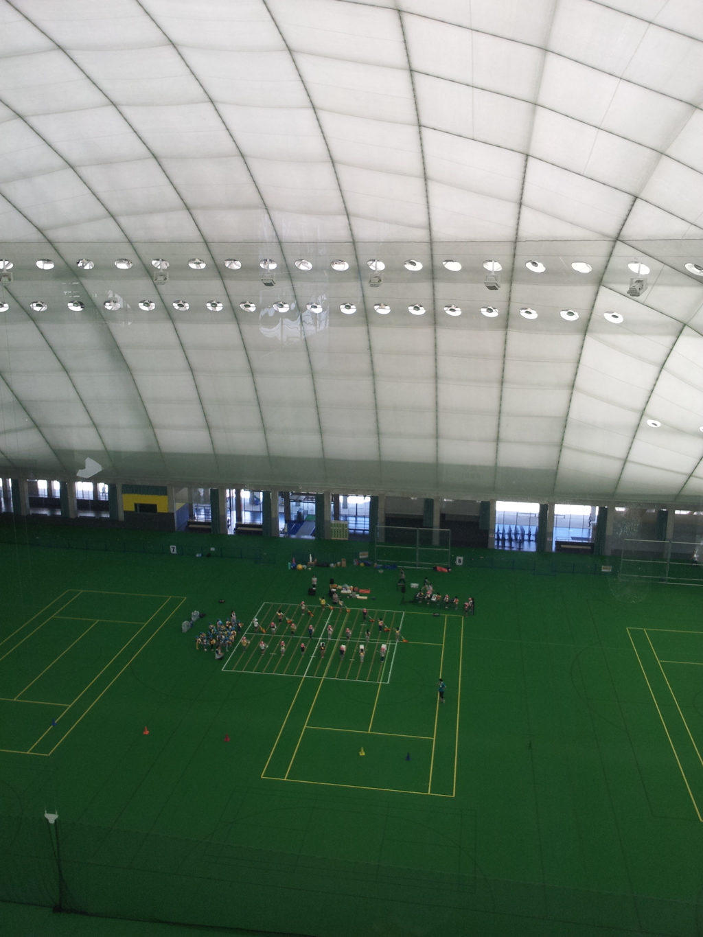 2018/09/14_しもきた克雪ドーム展望台から館内を望む