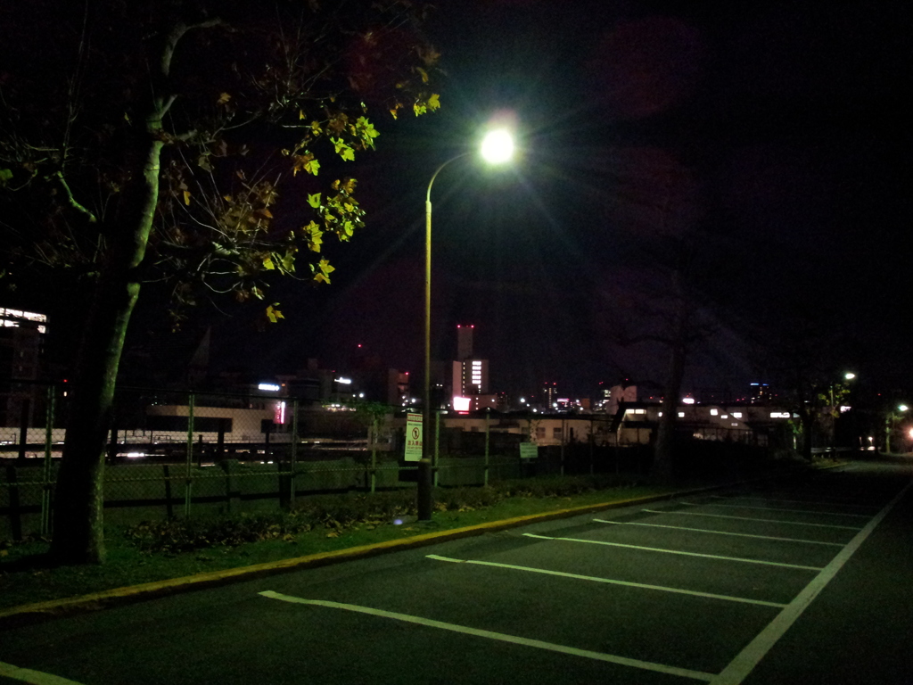 2015/12/17_夜の駐車場