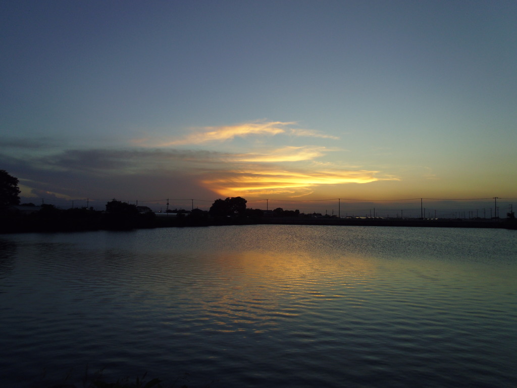 2016/08/07_溜め池の夕暮れ