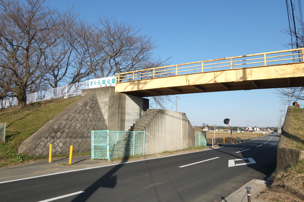 2014/03/15_トマソン（無用階段）