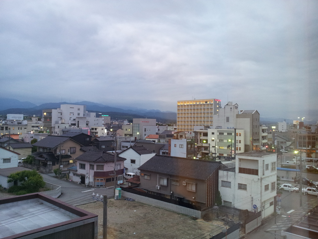 2017/06/13_宿からの魚津の眺め