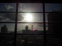 2016/11/12_盛岡駅に日が傾く