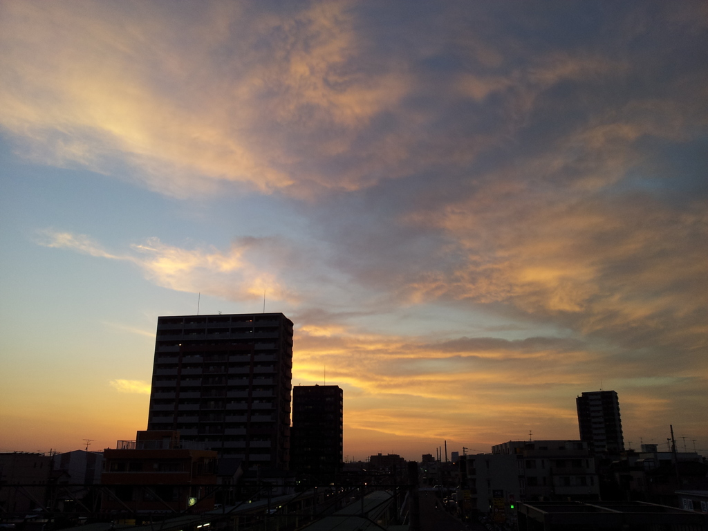 2017/06/19_北上尾駅の夕暮れ