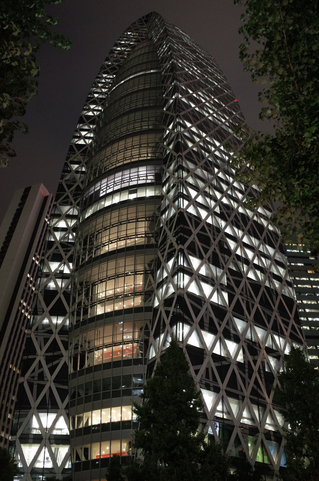 2015/10/23_夜のモード学園コクーンタワー