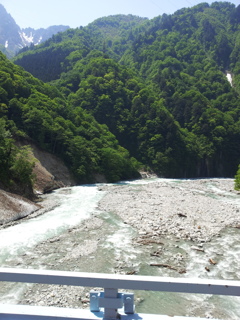 2017/05/20_欅平〜宇奈月間の車窓風景