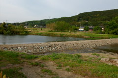 2014/05/04_槻川の堰のような橋のような