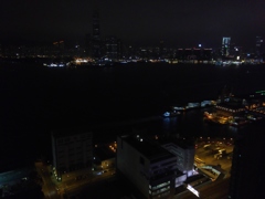 2017/03/11_宿から夜の九龍を望む