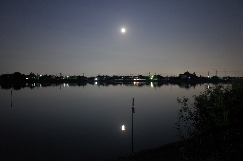 2015/09/27_伊佐沼の月夜