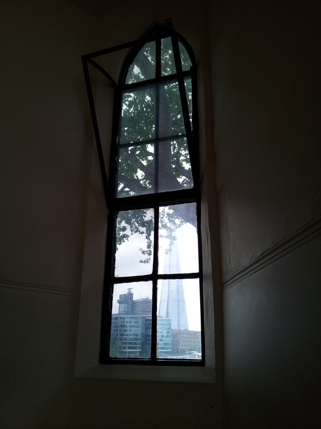 2016/05/19_ロンドン塔の窓