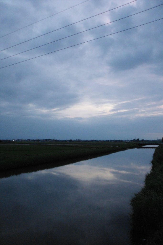 2016/07/23_新谷橋にて野通川の夕暮れ
