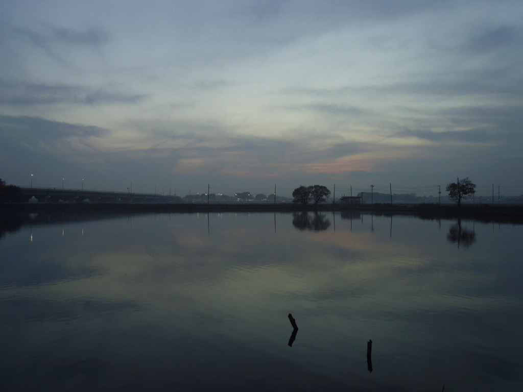 2016/11/20_溜め池の夕暮れ