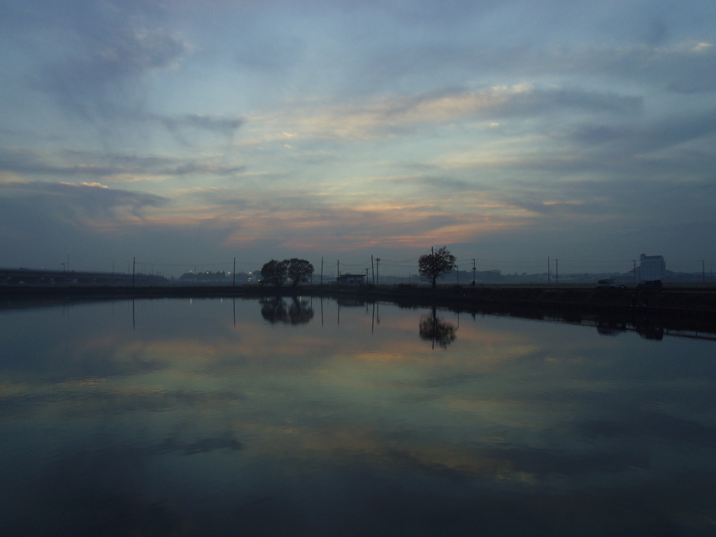 2016/11/20_溜め池の夕暮れ