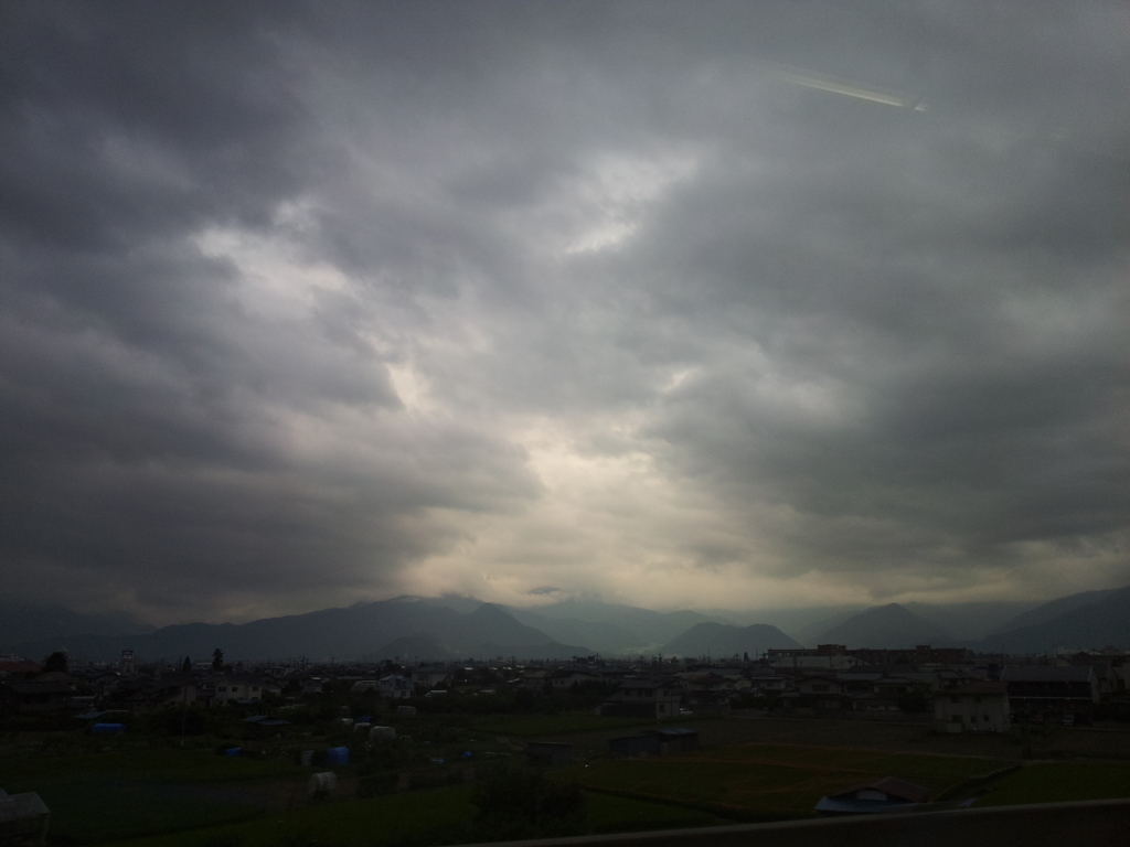2017/08/11_北陸新幹線からの車窓風景