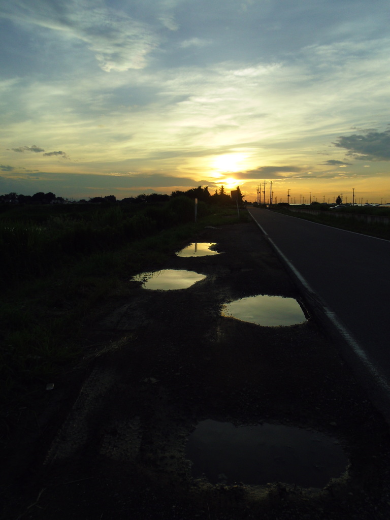 2017/07/02_水溜まりの夕暮れ