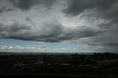 2016/05/21_エディンバラ城から新市街とフォース湾を望む