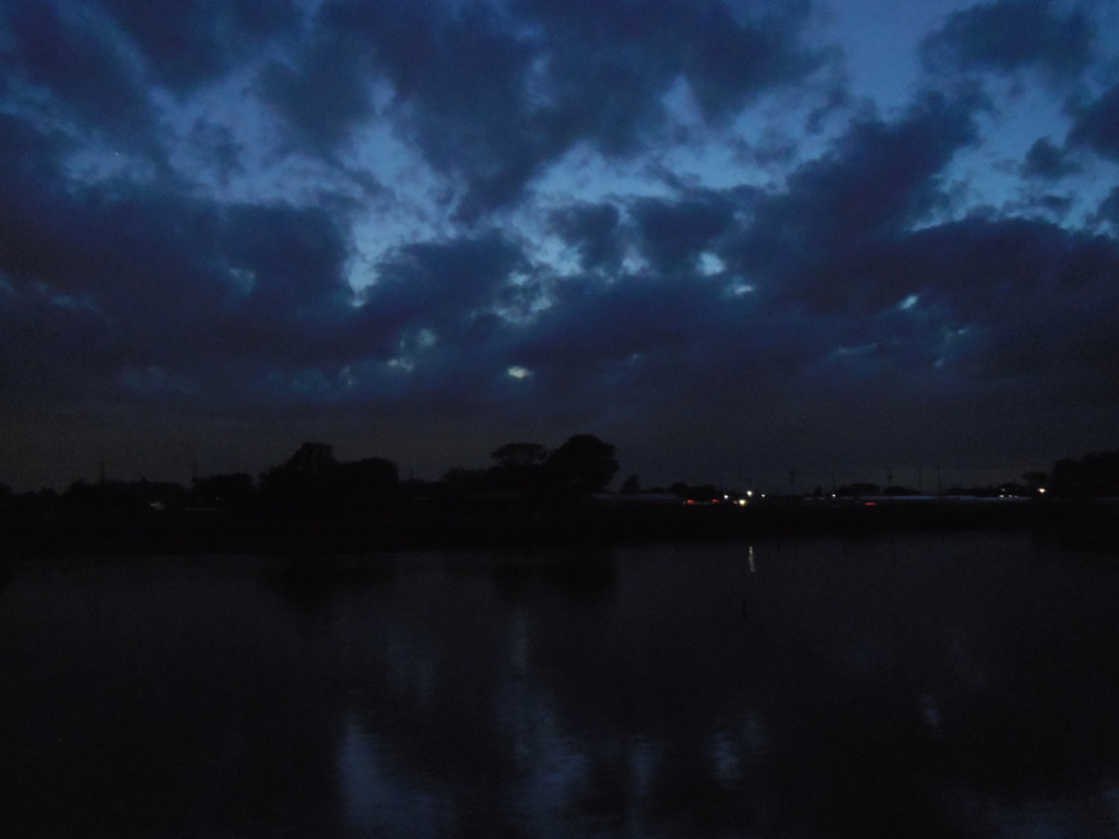 2016/11/26_溜め池の夕暮れ