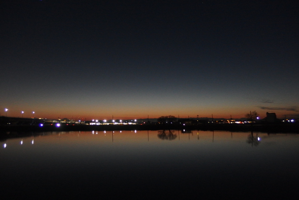 2016/12/25_溜め池の夕暮れ