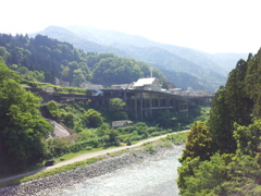 2017/05/20_宇奈月駅の裏側