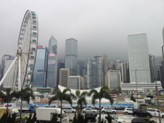 2017/03/12_香港摩天輪とビル群