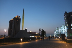 2014/04/26_夕暮れの自由の炎・レインボーブリッジ・東京タワー