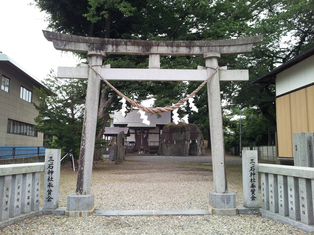 2016/07/16_三ツ石神社