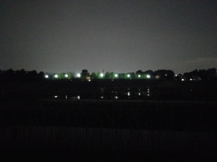 2017/01/29_夜の貯水地と斎場つつじ苑