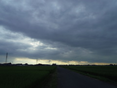 2017/08/12_曇天の奥に晴れ間