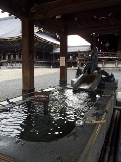 2019/04/12_東本願寺 手水舎