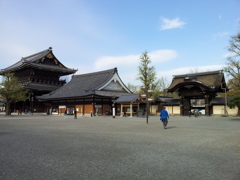 2019/04/12_東本願寺 御影堂門、お買い物広場、阿弥陀堂門