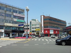 2017/06/18_群山の街並み