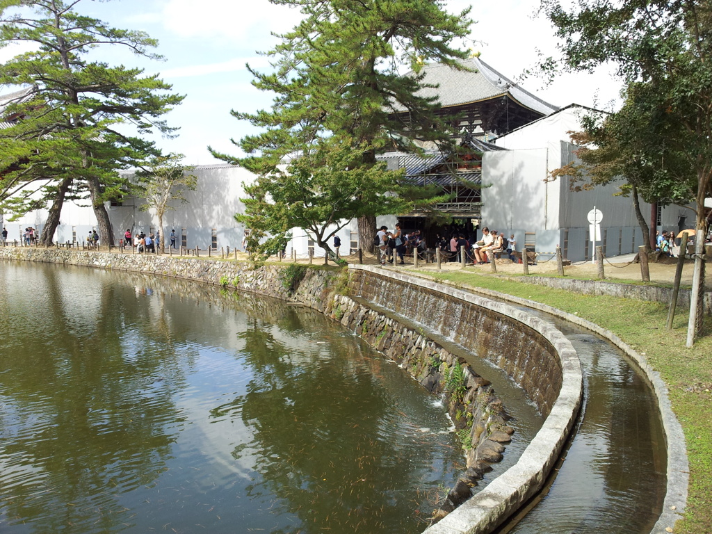 2016/10/18_鏡池と大仏殿