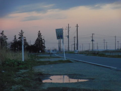 2017/03/25_水溜まりの夕暮れ