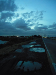 2016/11/26_水溜まりの夕暮れ（没カット）