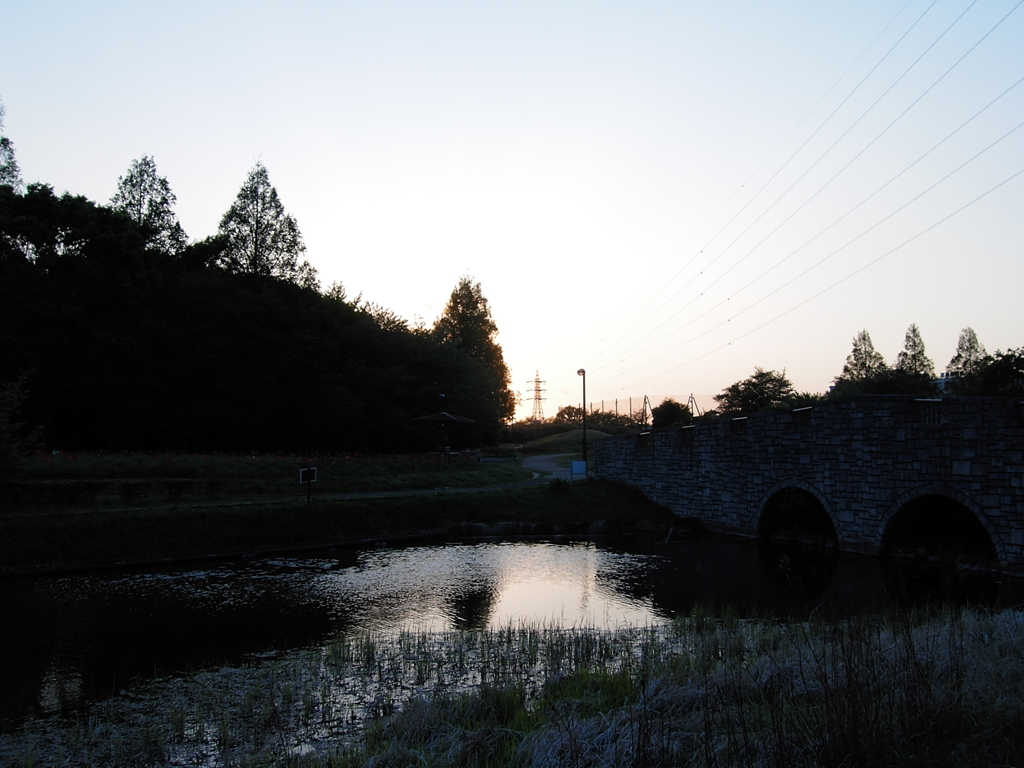 2017/04/23_花の丘農林公苑の夕暮れ