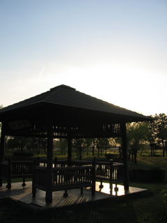 2017/04/16_夕暮れのさきたま古墳公園 古墳亭