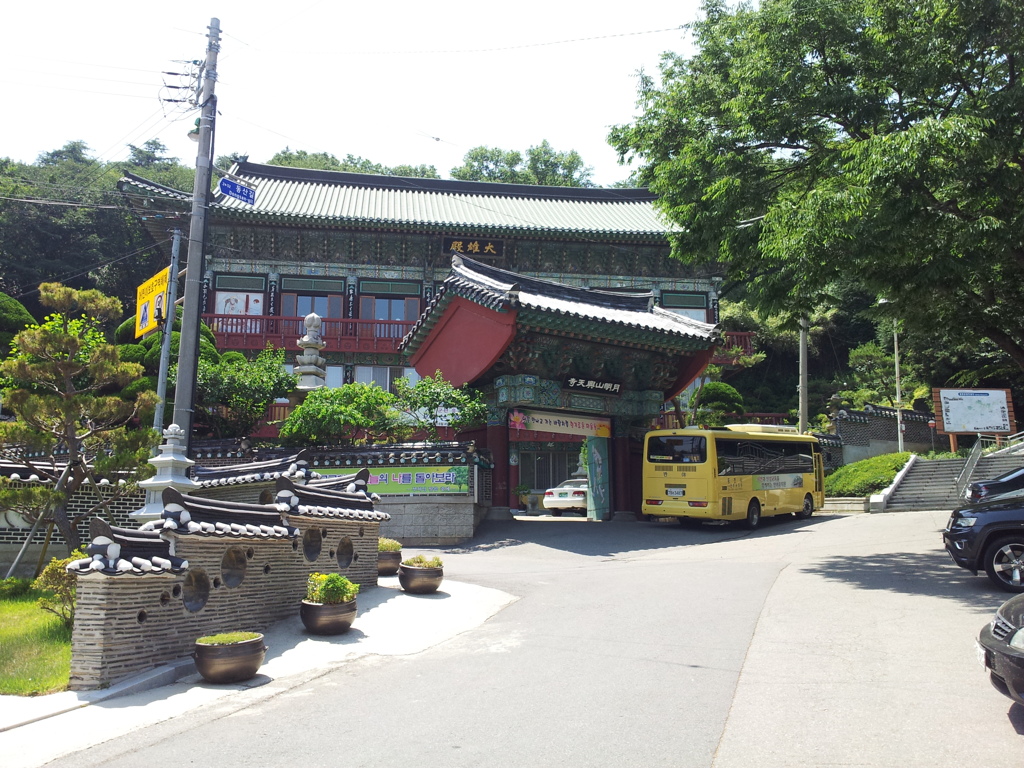 2017/06/18_群山西初等学校前の道の奥