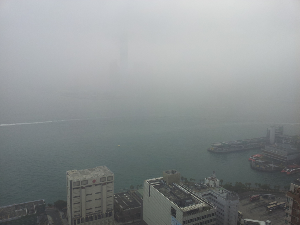 2017/03/13_宿から九龍を望む