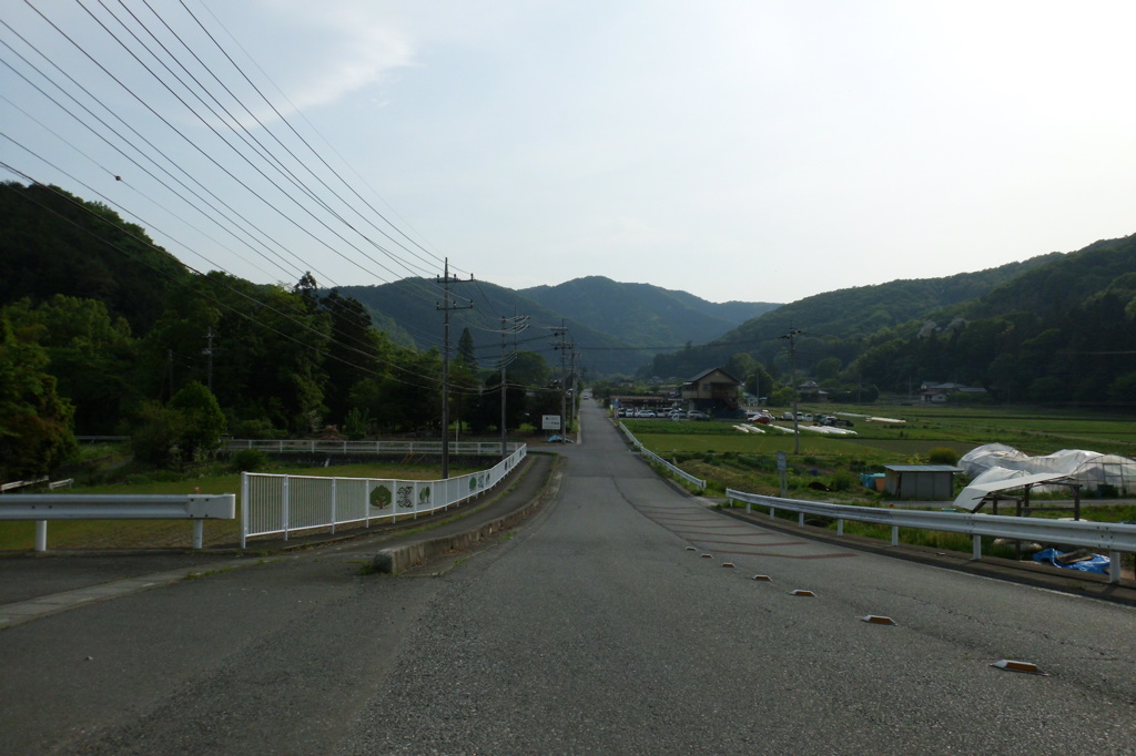 2014/05/04_山里の道