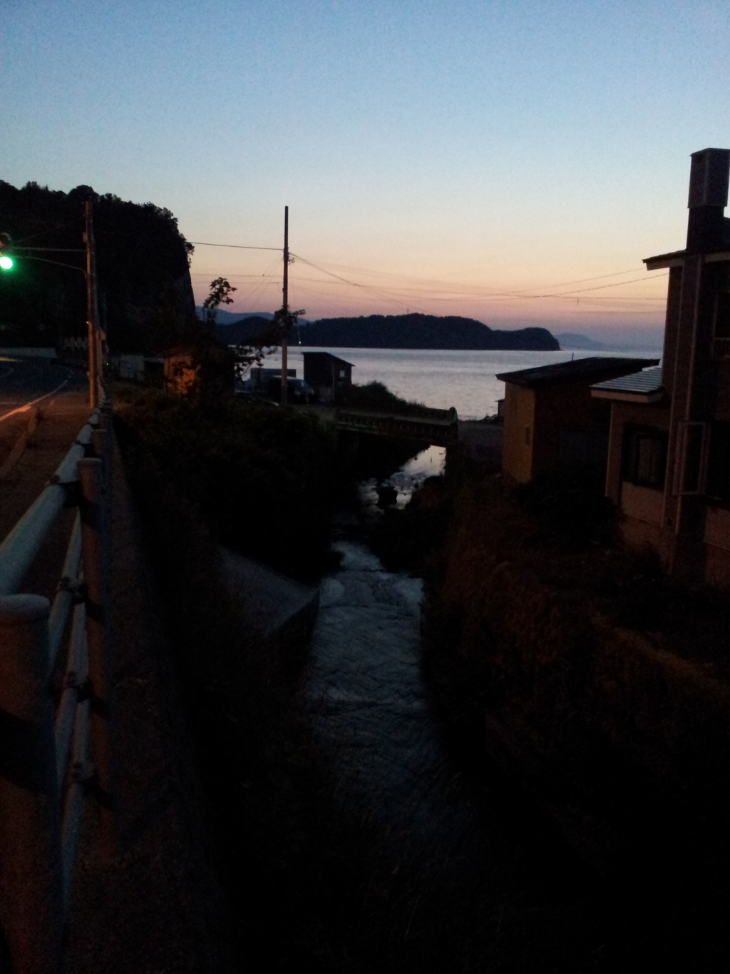 2016/08/13_桃内川と忍路湾の夕暮れ