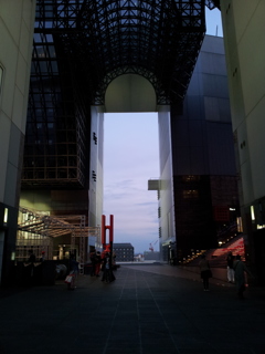 2019/04/12_京都駅 室町小路広場