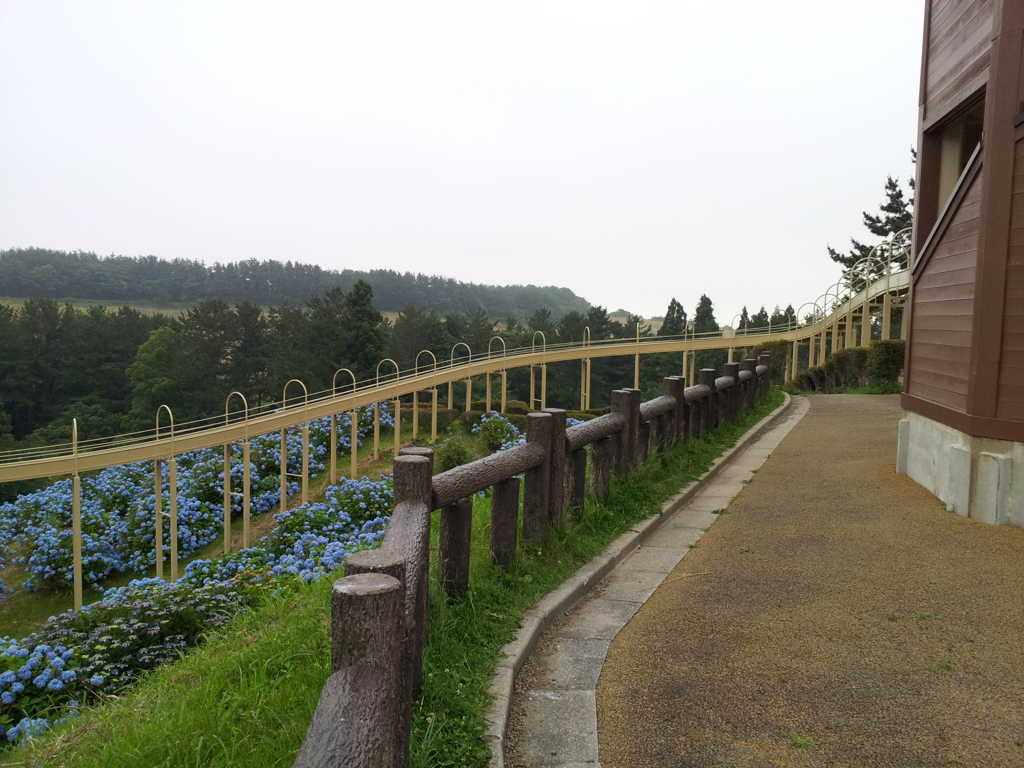 2018/07/15_道の駅十三湖高原展望台の滑り台